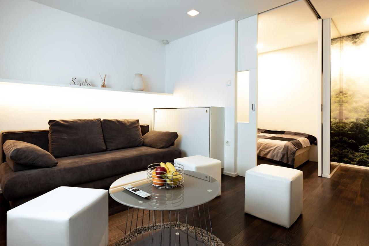Elegant 1-Bedroom Apartment Near Hill Forest Lublaň Exteriér fotografie